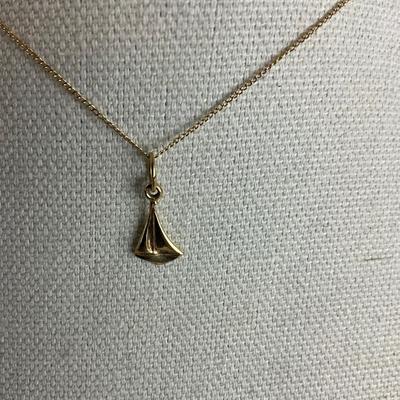 S699 14k Yellow Gold Childs 13" Sailboat Charm Necklace