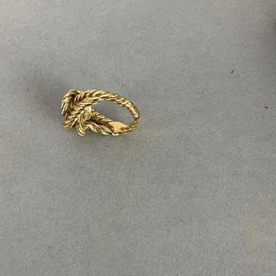 S802 14k Yellow Gold Rope Knot Ring