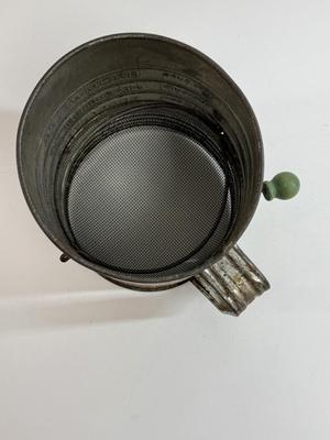 Sale Photo Thumbnail #100: All-metal construction, holds up to 5 cups. A little surface corrosion, but otherwise in good condition.