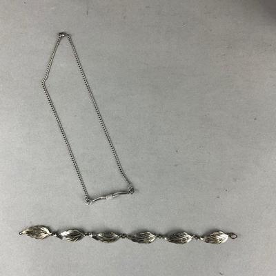 S816 Vintage Sterling Silver Leaf Bracelet and Bar Necklace