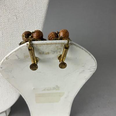 S823 Vintage Miriam Haskell Clay & Walnut Shell Necklace and Earrings