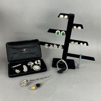 S826 Large Lot of Rhinestone Earrings, Bracelets, Brooches