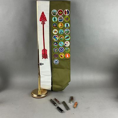 S839 Vintage Boyscout Sash, Badges, and Pen Knives