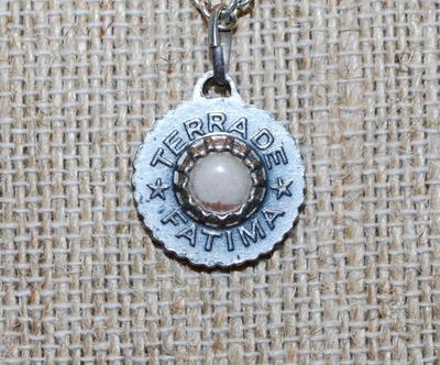 "liz & co." Brand FATIMA NECKLACE "Terrade Fatima" with a Lobster Clasp and Silver Tone Necklace Chain 16" L