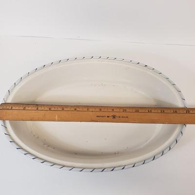 LOT 71: Temptations & Corning Ware Casserole Dishes with Brand New Holiday Home Decor & More