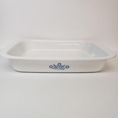 LOT 71: Temptations & Corning Ware Casserole Dishes with Brand New Holiday Home Decor & More
