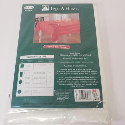 LOT 73: Christmas Poinsettias Table Ware Collection-New Products