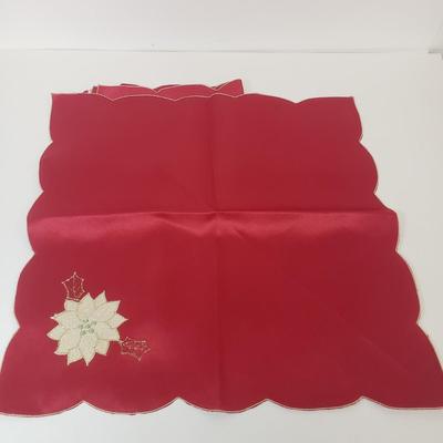 LOT 73: Christmas Poinsettias Table Ware Collection-New Products