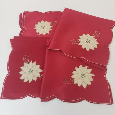 LOT 73: Christmas Poinsettias Table Ware Collection-New Products