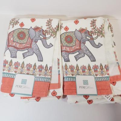 LOT 74: New Elephant Themed Bath Towels, Microfiber Towels, Scented Tealight Candles