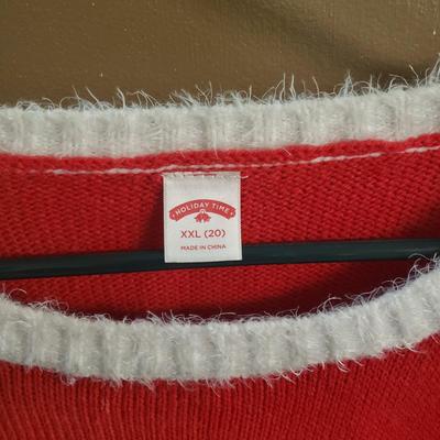 LOT 75: Christmas Sweaters with Sassy Reindeer & Santa Delivering Gifts- Plus size