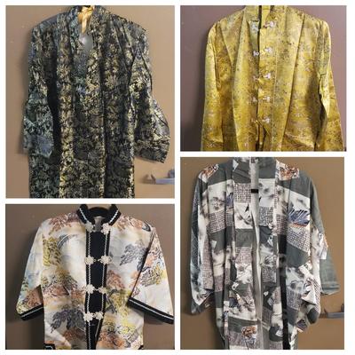 LOT 78: Japanese Kimonos/Robes & Clothing
