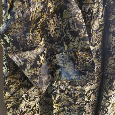 LOT 78: Japanese Kimonos/Robes & Clothing