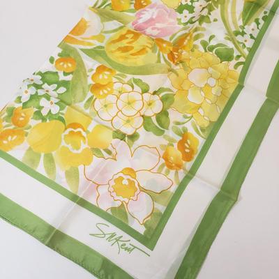 LOT 80: Collection of Scarves in Various Styles from Around the World