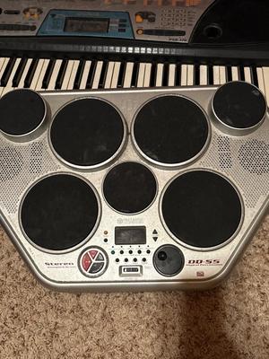 Sale Photo Thumbnail #200: See pics. Includes one Yamaha plug-in