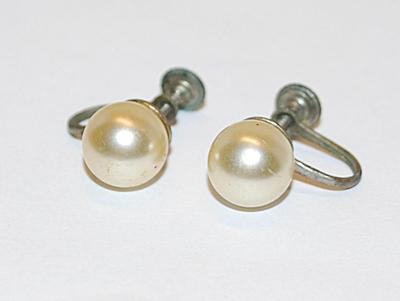 Vintage Faux PEARL EARRINGS Set with Silver Tone Screw-On Clasp