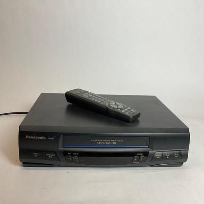 Z786 Panasonic PV-9450 Four Head Hi-Fi Stereo Omnivision VHS