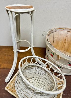 Sale Photo Thumbnail #373: In fair to good condition.