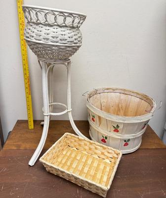 Sale Photo Thumbnail #375: In fair to good condition.