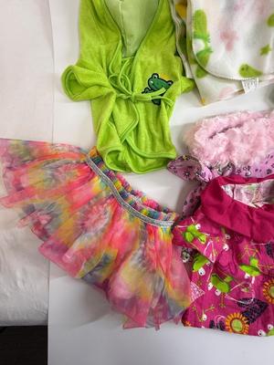 Sale Photo Thumbnail #371: In good previously owned condition.