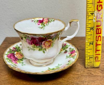 Sale Photo Thumbnail #157: In very good condition.