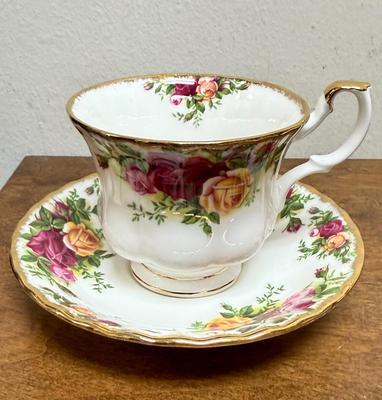 Sale Photo Thumbnail #158: In very good condition.