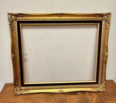 Sale Photo Thumbnail #381: Good condition, approx.