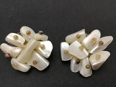 Japan Vintage Clip on Earrings