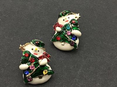 Rhinestone Snowpeople Earrings. Super Cute