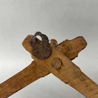 D903 Vintage French Faux Bamboo Wooden Accordion Coat & Hat Rack