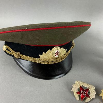 L850 Vintage Russian Hat and Pin Badge, Belt Set
