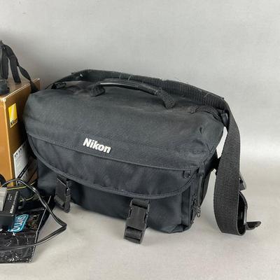 A911 Nikon D90 Camera With Travel Bag