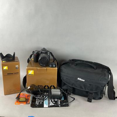 A911 Nikon D90 Camera With Travel Bag