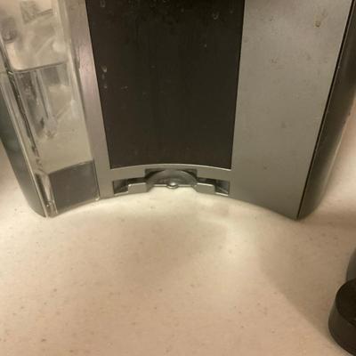 K925 Large Lot Of Keurig COffee Maker & Accessories