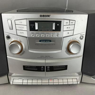 A933 Sony CFD-ZW755 Boombox
