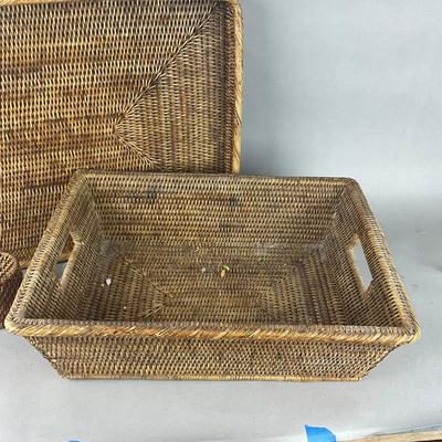 A935 Woven Pineneedle Baskets & Tray