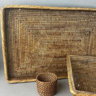 A935 Woven Pineneedle Baskets & Tray