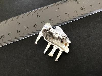 Rhinestone Piano brooch