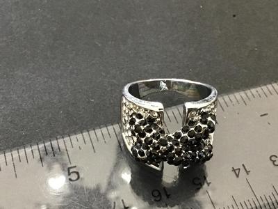 Fashion Ring