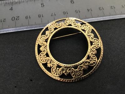 Beautiful Simple Fashion Brooch