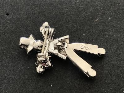 Coro Signed Articulated Vintage Brooch