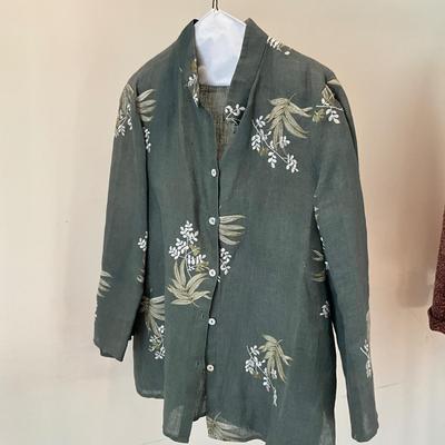 M870 Lot of Ladies NINA MCLEMORE Jackets