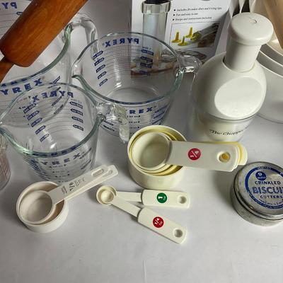 G942 Large Baking Lot