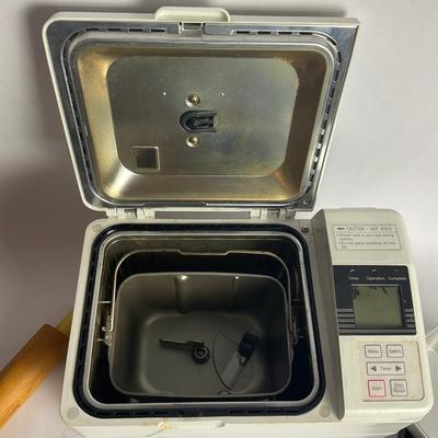G946 Panasonic Bread Bakery Model No. SD-BT6P