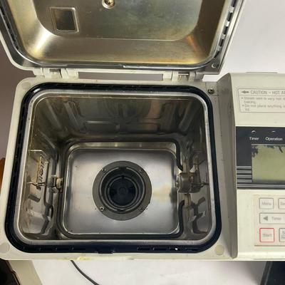 G946 Panasonic Bread Bakery Model No. SD-BT6P