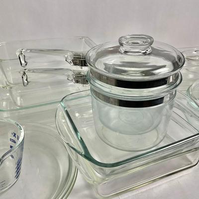 G955 Large Lot Of Glass Pyrex Baking/Kitchenware