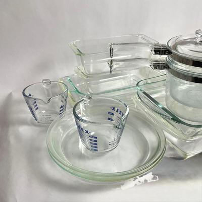 G955 Large Lot Of Glass Pyrex Baking/Kitchenware
