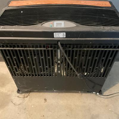 G971 Moist Air Humidifier Model No. HD14070