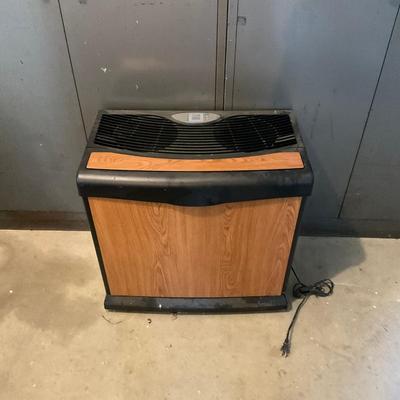 G971 Moist Air Humidifier Model No. HD14070