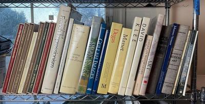 G976 Artist Coffee Table Books